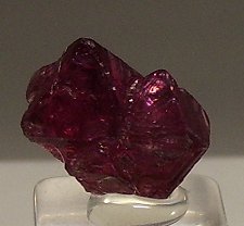 gem spinel from Mogok tract