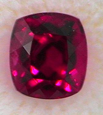 red beryl gemstones